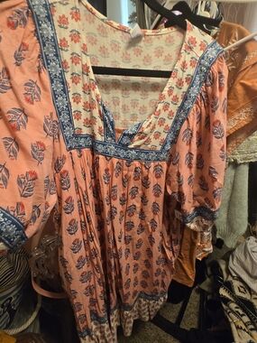 Old Navy Peach Floral Square-Neck Tunic with Blue Trim